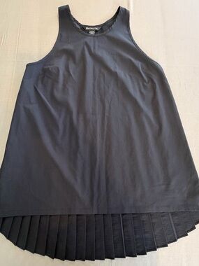 Athleta Black Scoop Neck Tank Top